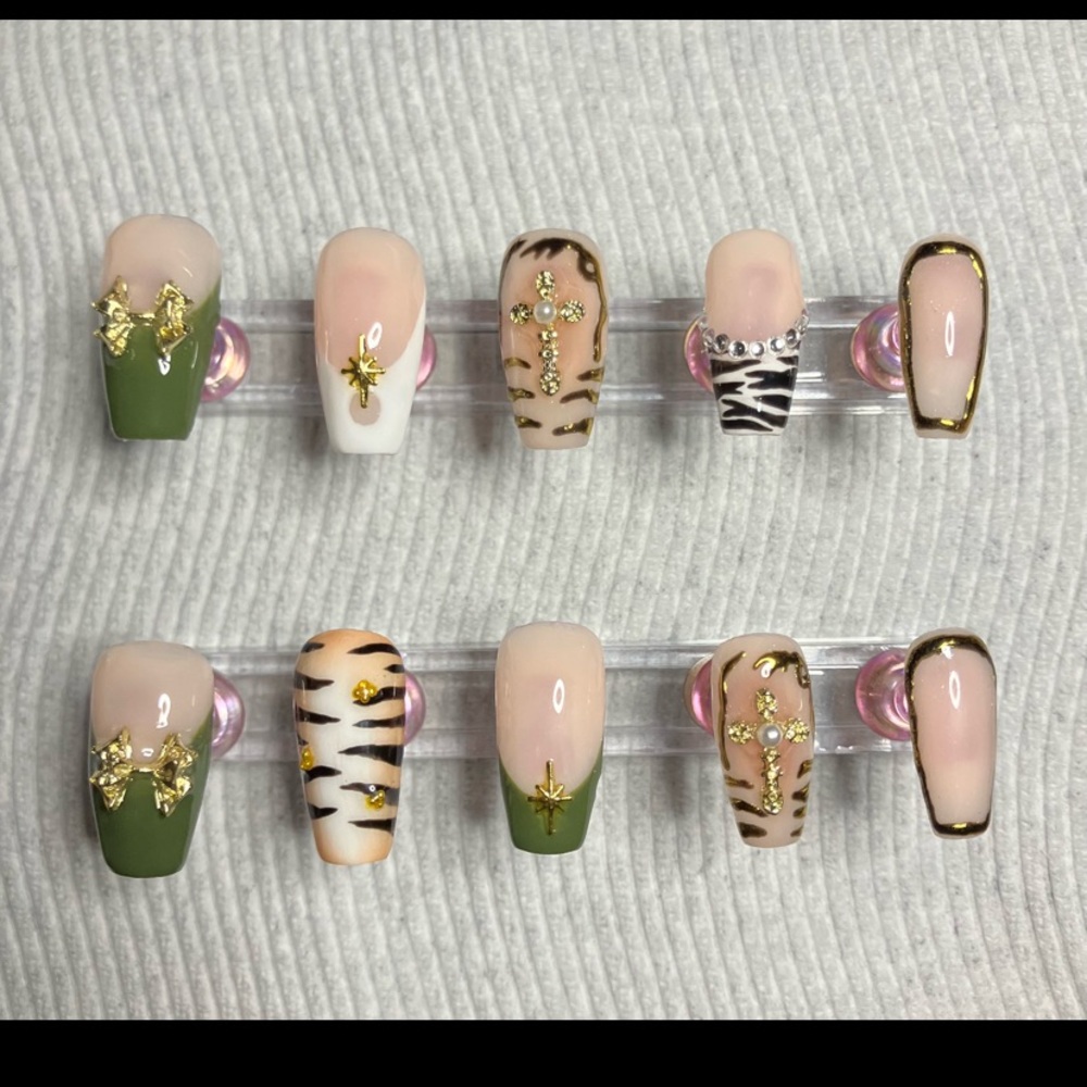 Chic Olive & Nude Tiger Print Press-On Nails with Gold Accents